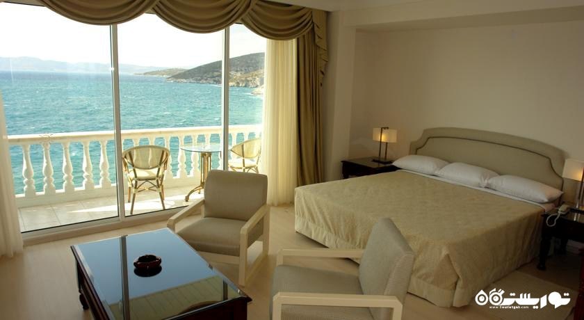 تخت بزرگ اتاق استاندارد